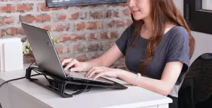 CM Stand U3 PLUS 19'' Notebook Cooling Stand; Black  Aluminum; 3 x 80mm Fans; Ergonomic design; Turns into Carry Ca