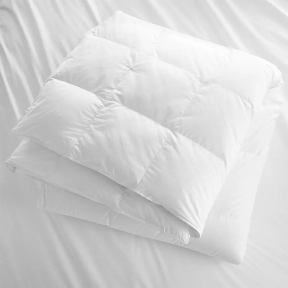 Four Seasons White duvet medium hard filling 160x220cm - White